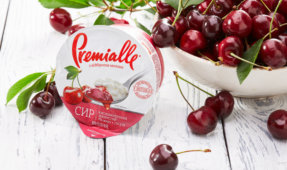 упаковка зернистого сыра вишня Premialle